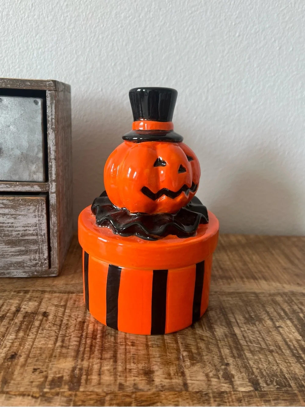 New Ceramic Vintage Style Retro Striped Jack o lantern Candy Dish